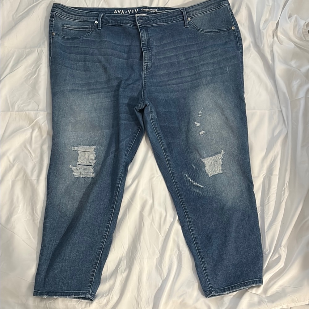 Ava & Viv Blue Cropped Ankle Jeans Distressed Style